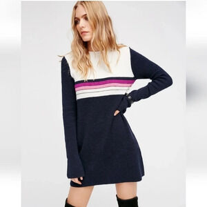 || FREE PEOPLE || Colorblock sweater dress, mini, long sleeves, blue